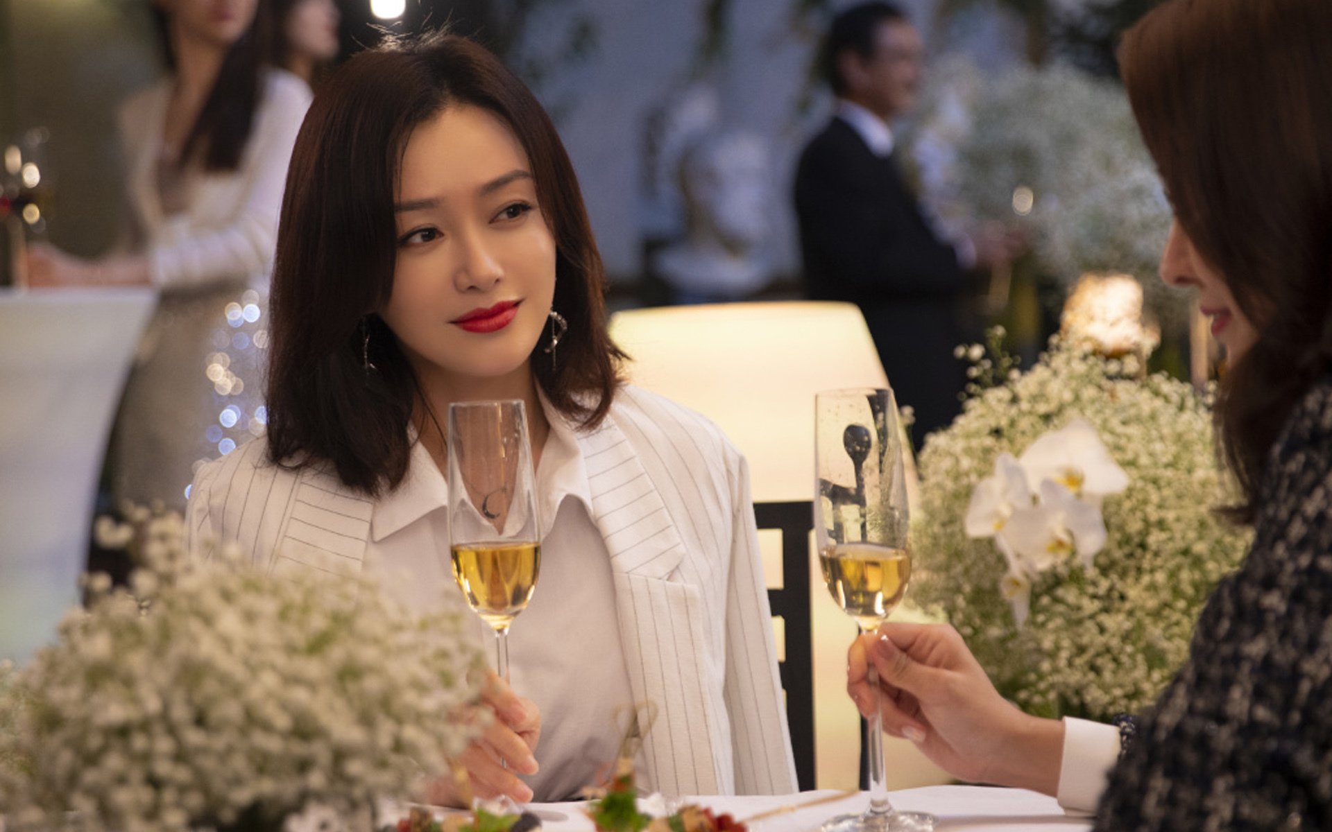 核心球员下半场跑动距离是否反映体能调度质量,球员核心力量