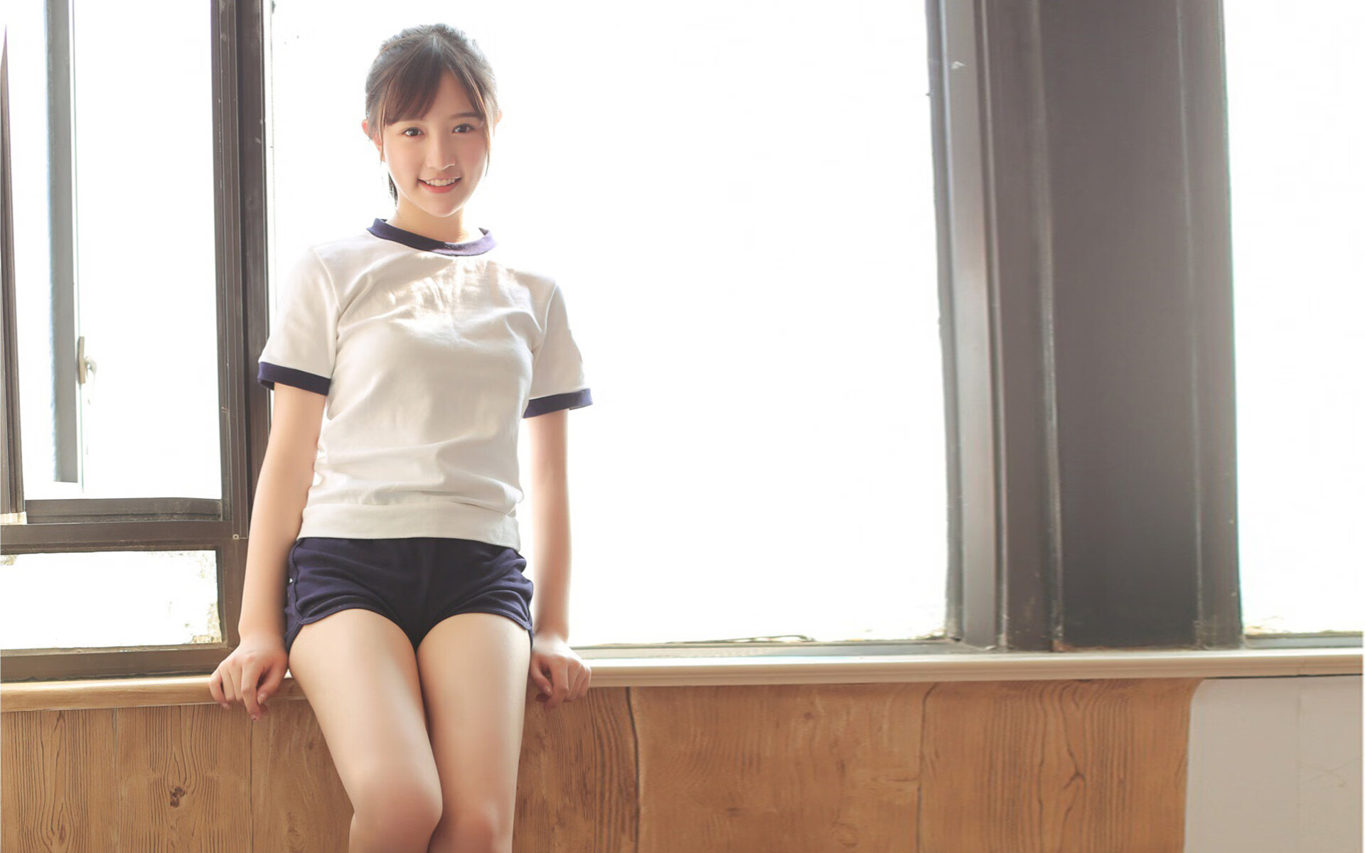 曹缘男子3米跳板决赛展现冠军风采,3米跳板冠军女子