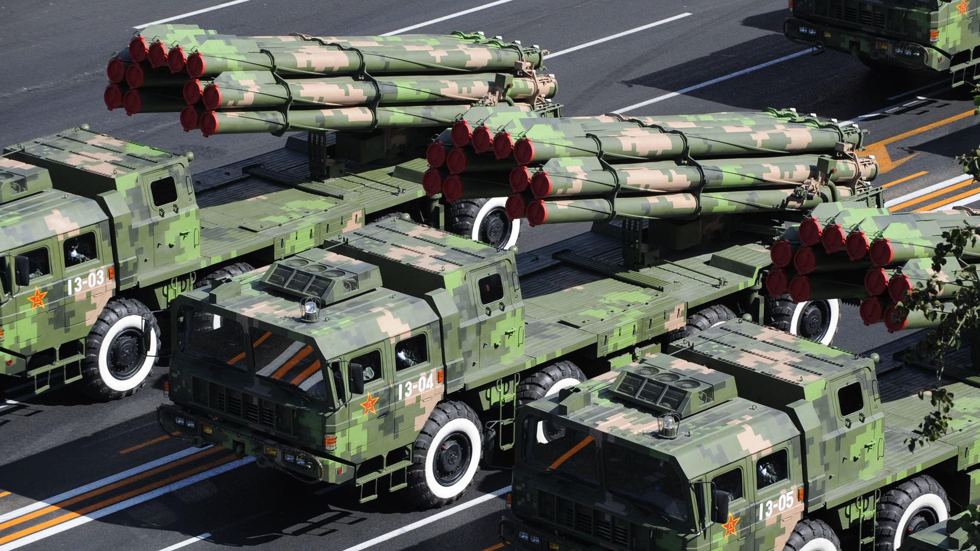 曹缘男子3米跳板决赛展现冠军风采,3米跳板冠军女子