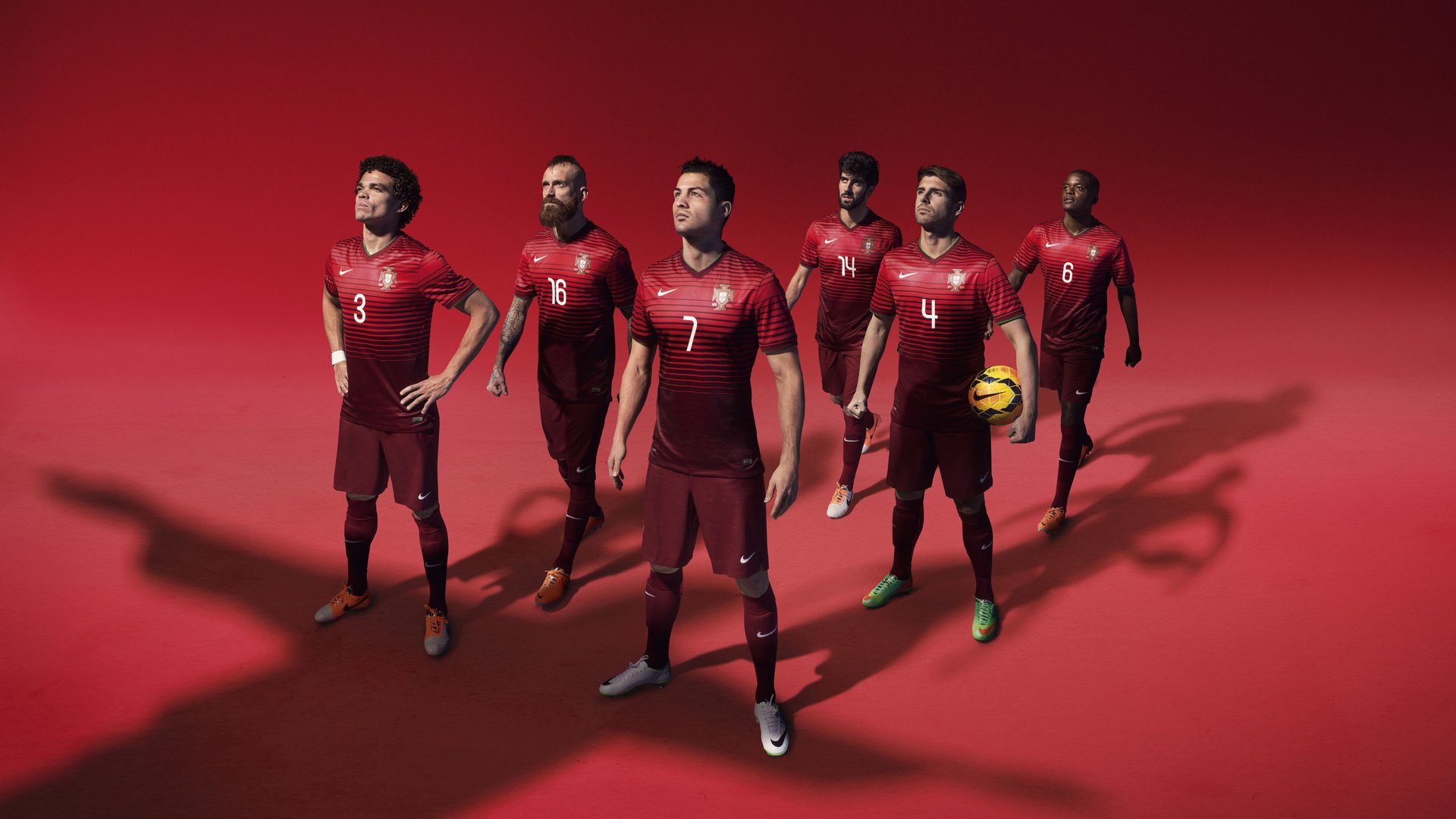 爱游戏在线娱乐官网-夺冠秘诀：冠军队伍的战术打法与团队精神，冠军争夺